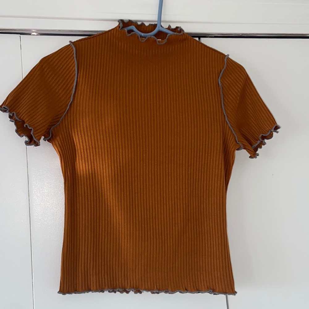 Burnt Orange Turtle Neck T-shirt with Grey Stitching Size Medium